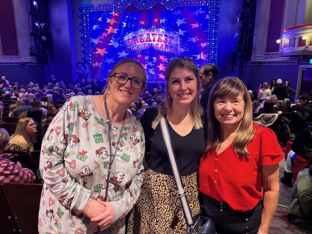 Hull New Theatre Hull Fostering Pantomime